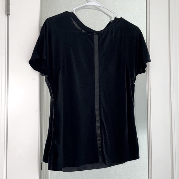 Mossimo laser cut top - Picture 3 of 4